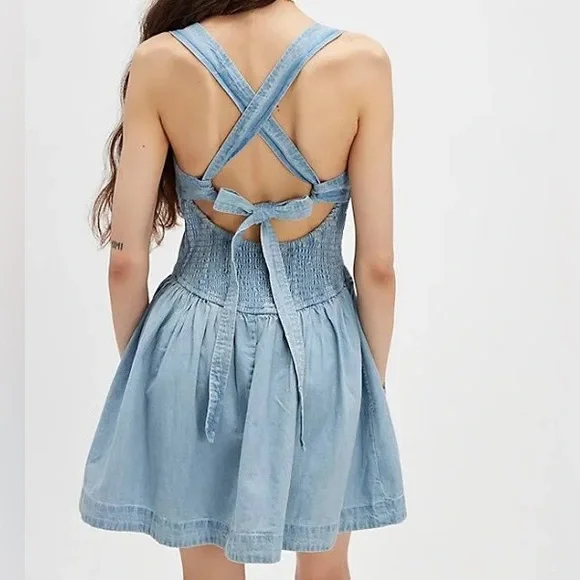 FREE PEOPLE Laurel Denim Mini Dress Light Wash XL nwt - Picture 12 of 16